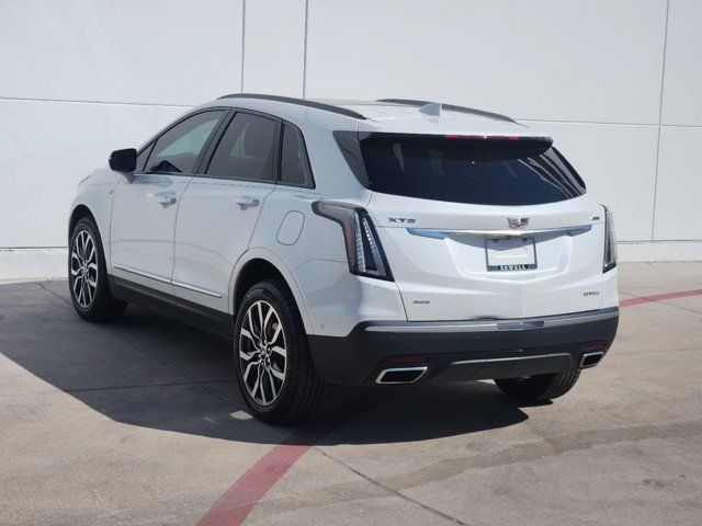 2022 Cadillac XT5 Sport