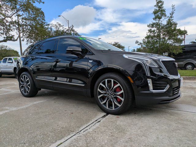 2022 Cadillac XT5 Sport