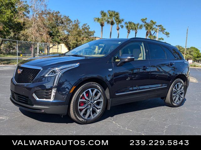 2022 Cadillac XT5 Sport