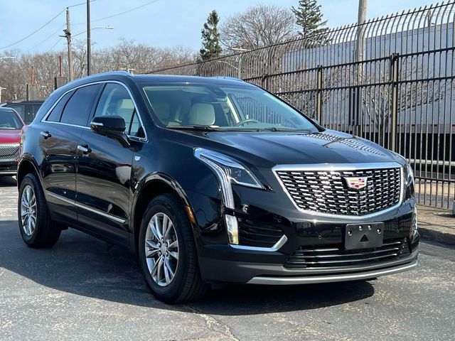 2022 Cadillac XT5 Premium Luxury