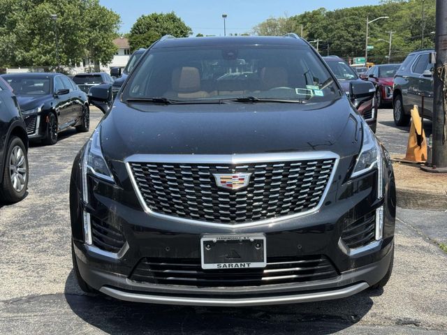 2022 Cadillac XT5 Premium Luxury