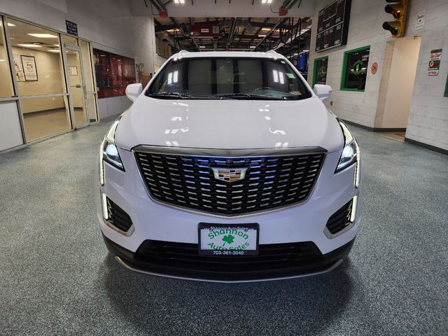 2022 Cadillac XT5 Premium Luxury