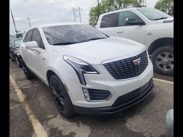2022 Cadillac XT5 Luxury