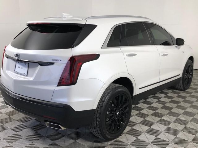 2022 Cadillac XT5 Luxury