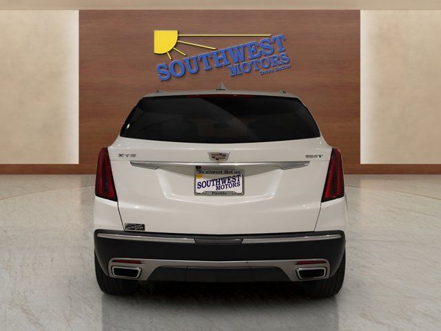 2022 Cadillac XT5 Premium Luxury