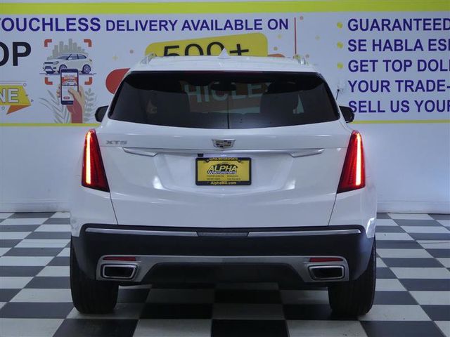 2022 Cadillac XT5 Premium Luxury