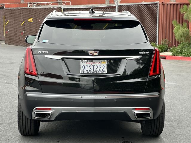 2022 Cadillac XT5 Premium Luxury