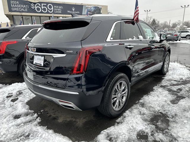 2022 Cadillac XT5 Premium Luxury