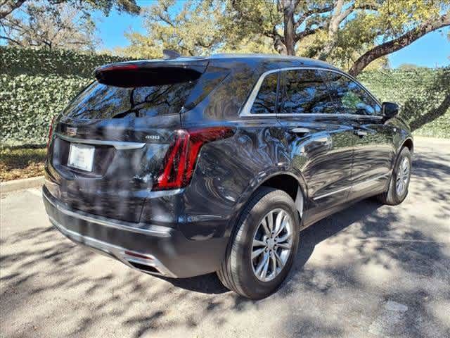 2022 Cadillac XT5 Premium Luxury