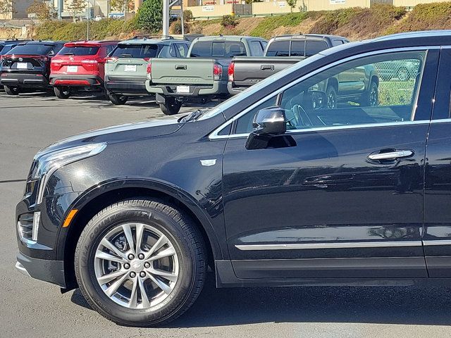 2022 Cadillac XT5 Premium Luxury