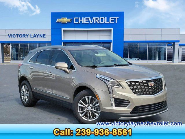 2022 Cadillac XT5 Premium Luxury