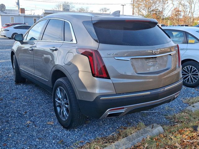 2022 Cadillac XT5 Premium Luxury