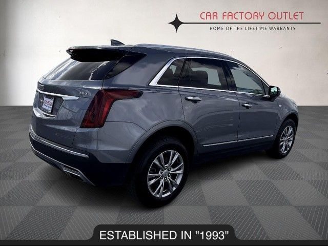 2022 Cadillac XT5 Premium Luxury