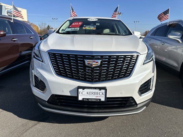 2022 Cadillac XT5 Premium Luxury