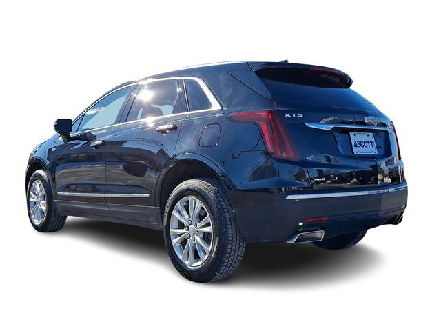 2022 Cadillac XT5 Luxury