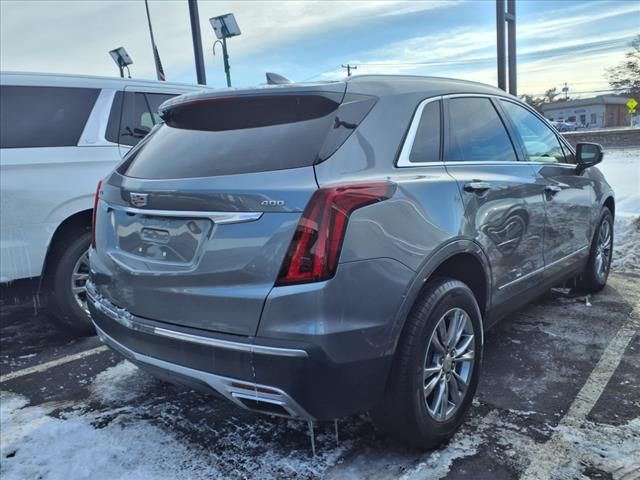 2022 Cadillac XT5 Premium Luxury