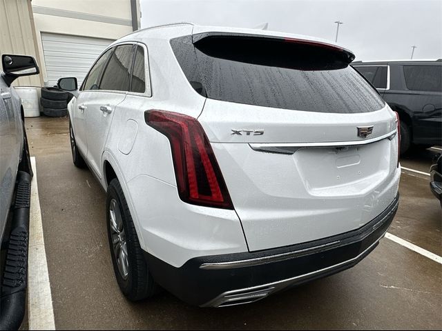 2022 Cadillac XT5 Premium Luxury