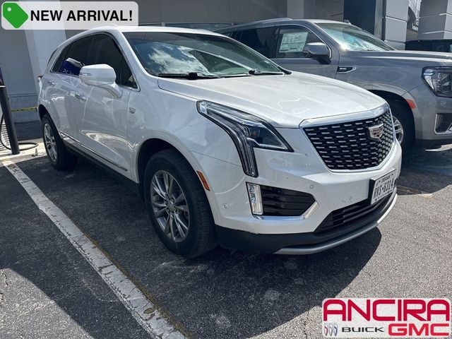 2022 Cadillac XT5 Premium Luxury