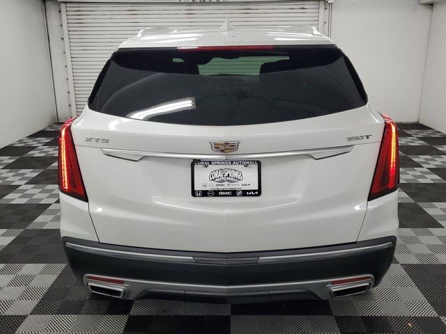 2022 Cadillac XT5 Premium Luxury