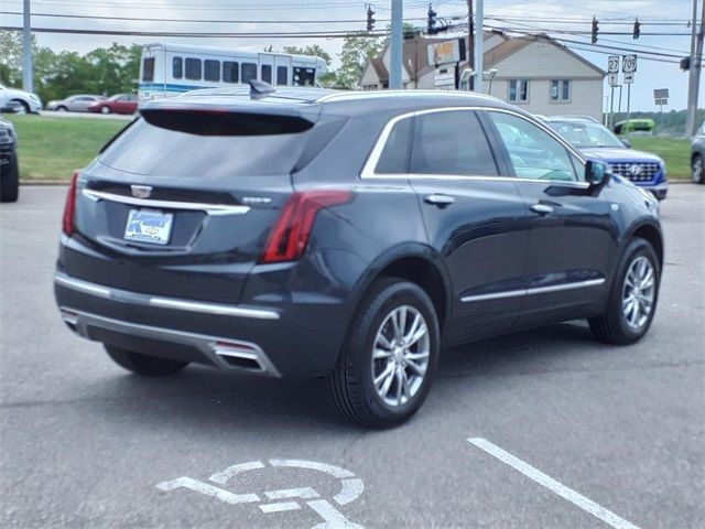 2022 Cadillac XT5 Premium Luxury