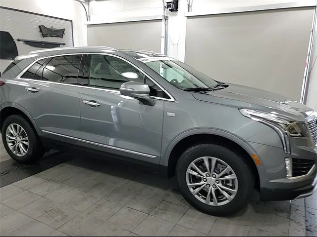 2022 Cadillac XT5 Premium Luxury