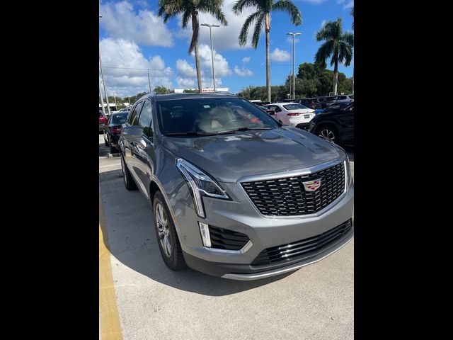 2022 Cadillac XT5 Premium Luxury