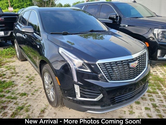 2022 Cadillac XT5 Premium Luxury