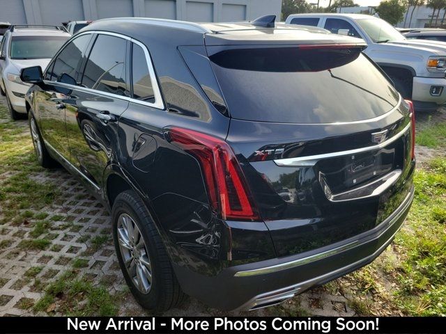 2022 Cadillac XT5 Premium Luxury