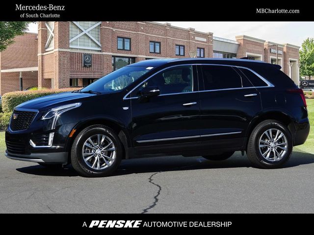 2022 Cadillac XT5 Premium Luxury
