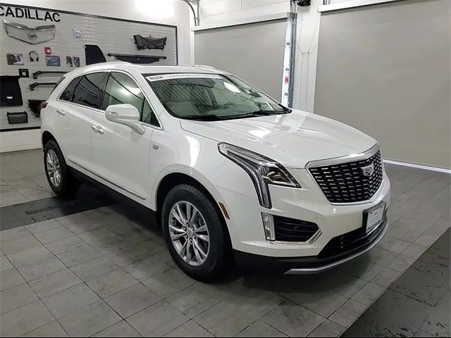 2022 Cadillac XT5 Premium Luxury