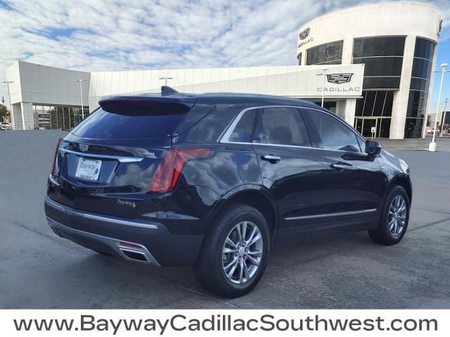 2022 Cadillac XT5 Premium Luxury