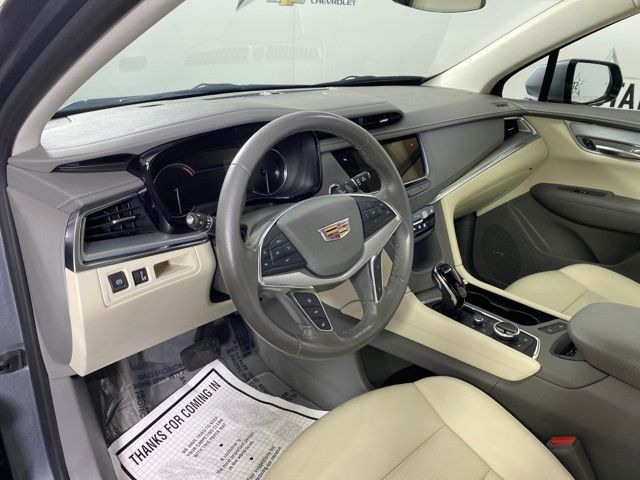 2022 Cadillac XT5 Premium Luxury