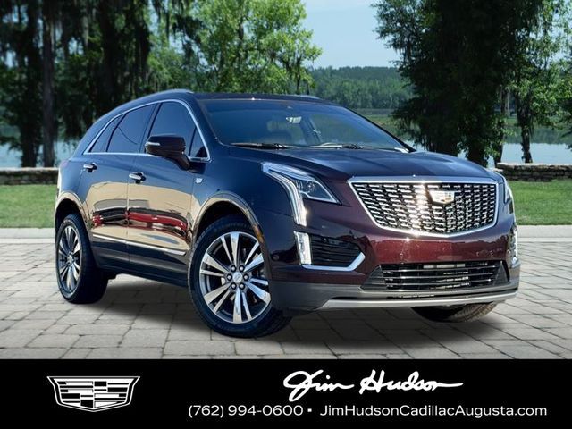 2022 Cadillac XT5 Premium Luxury