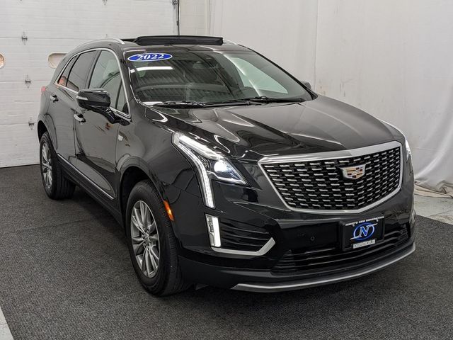 2022 Cadillac XT5 Premium Luxury