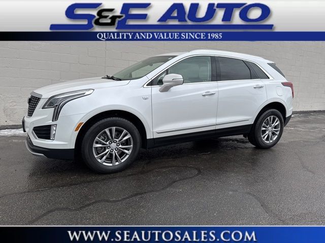 2022 Cadillac XT5 Premium Luxury