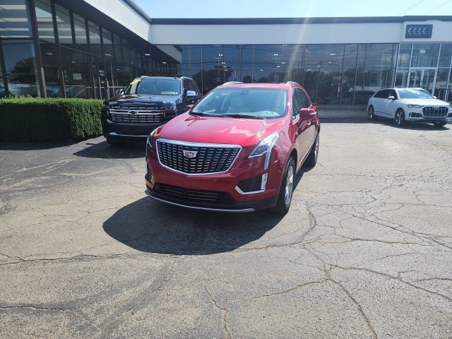 2022 Cadillac XT5 Premium Luxury