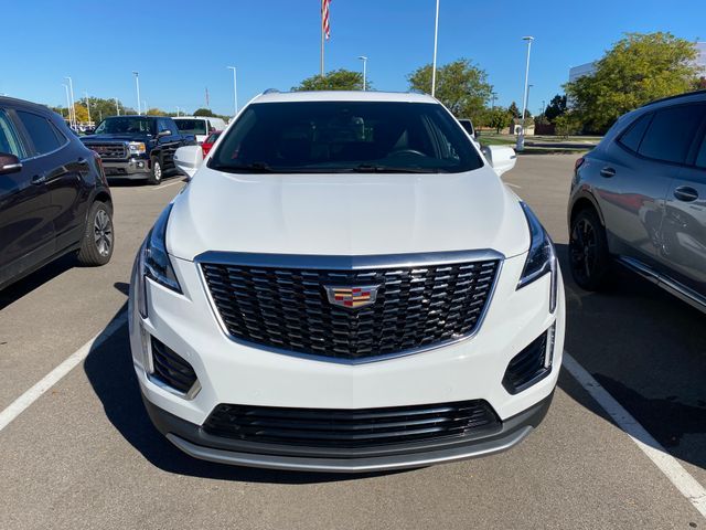 2022 Cadillac XT5 Premium Luxury