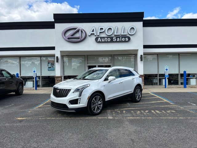 2022 Cadillac XT5 Premium Luxury