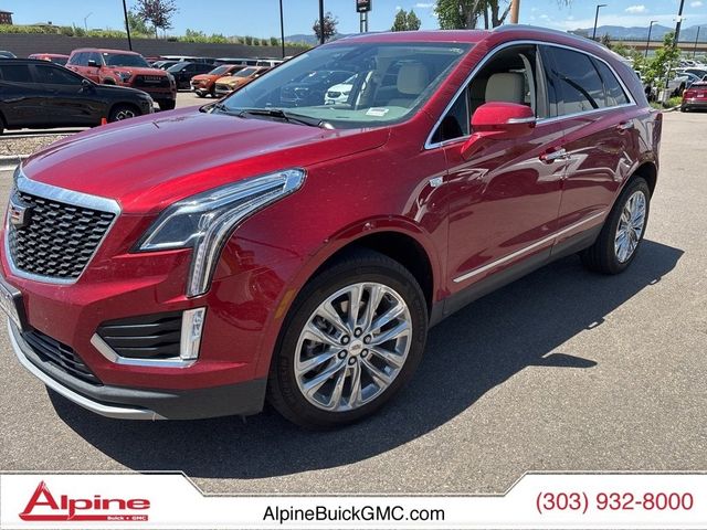 2022 Cadillac XT5 Premium Luxury