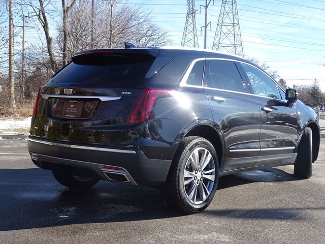 2022 Cadillac XT5 Premium Luxury