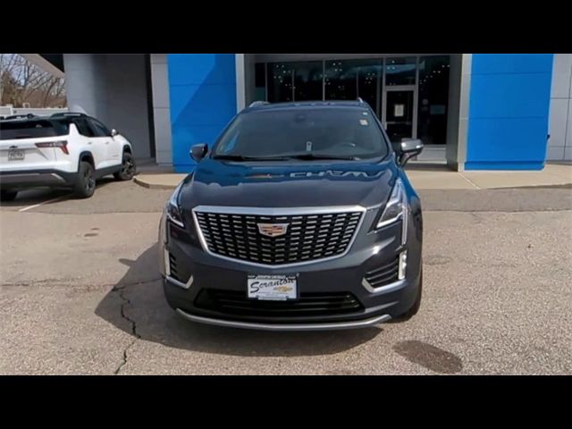 2022 Cadillac XT5 Premium Luxury