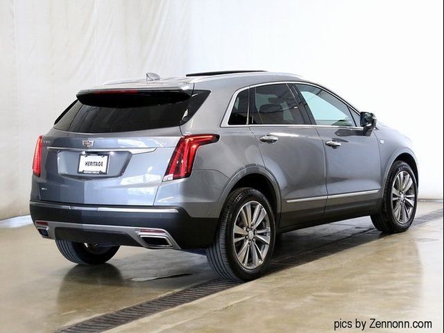 2022 Cadillac XT5 Premium Luxury