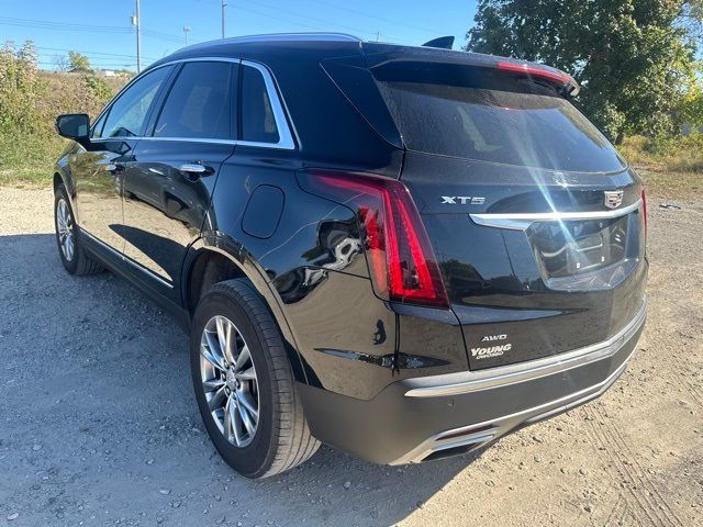 2022 Cadillac XT5 Premium Luxury