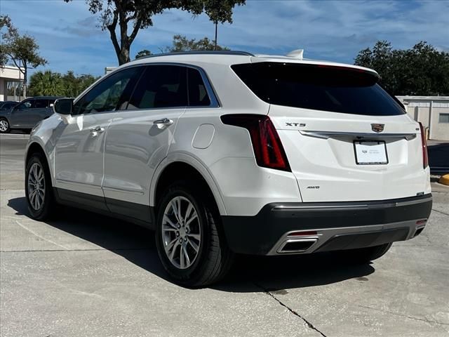 2022 Cadillac XT5 Premium Luxury