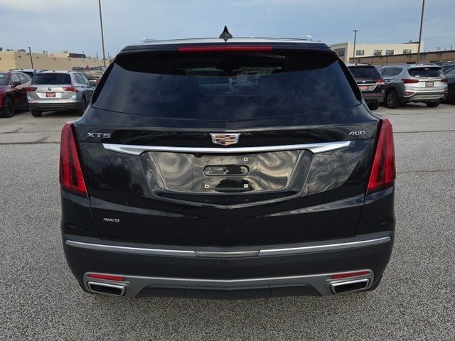 2022 Cadillac XT5 Premium Luxury