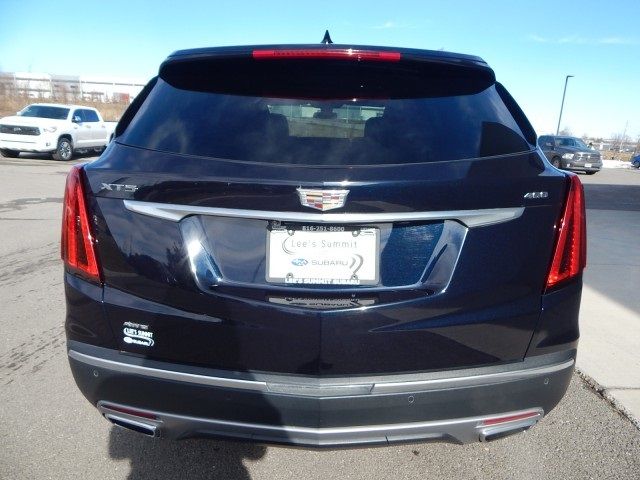 2022 Cadillac XT5 Premium Luxury