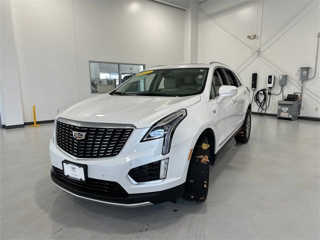 2022 Cadillac XT5 Premium Luxury