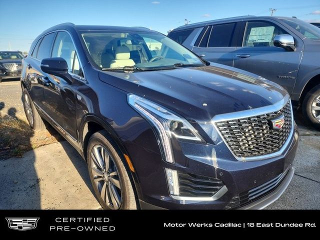 2022 Cadillac XT5 Premium Luxury