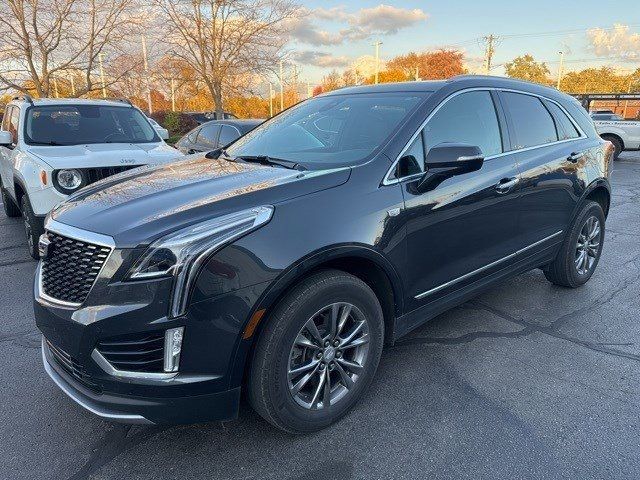 2022 Cadillac XT5 Premium Luxury