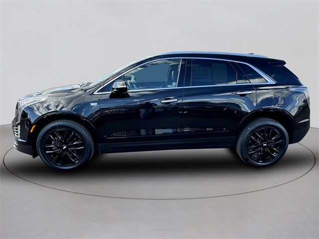 2022 Cadillac XT5 Premium Luxury